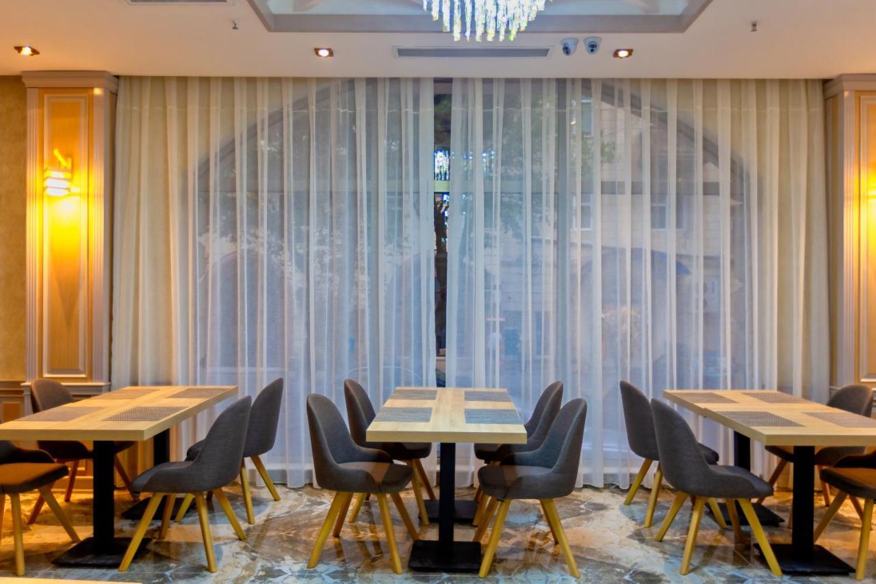 Metro City Hotel Μπακού Εξωτερικό φωτογραφία