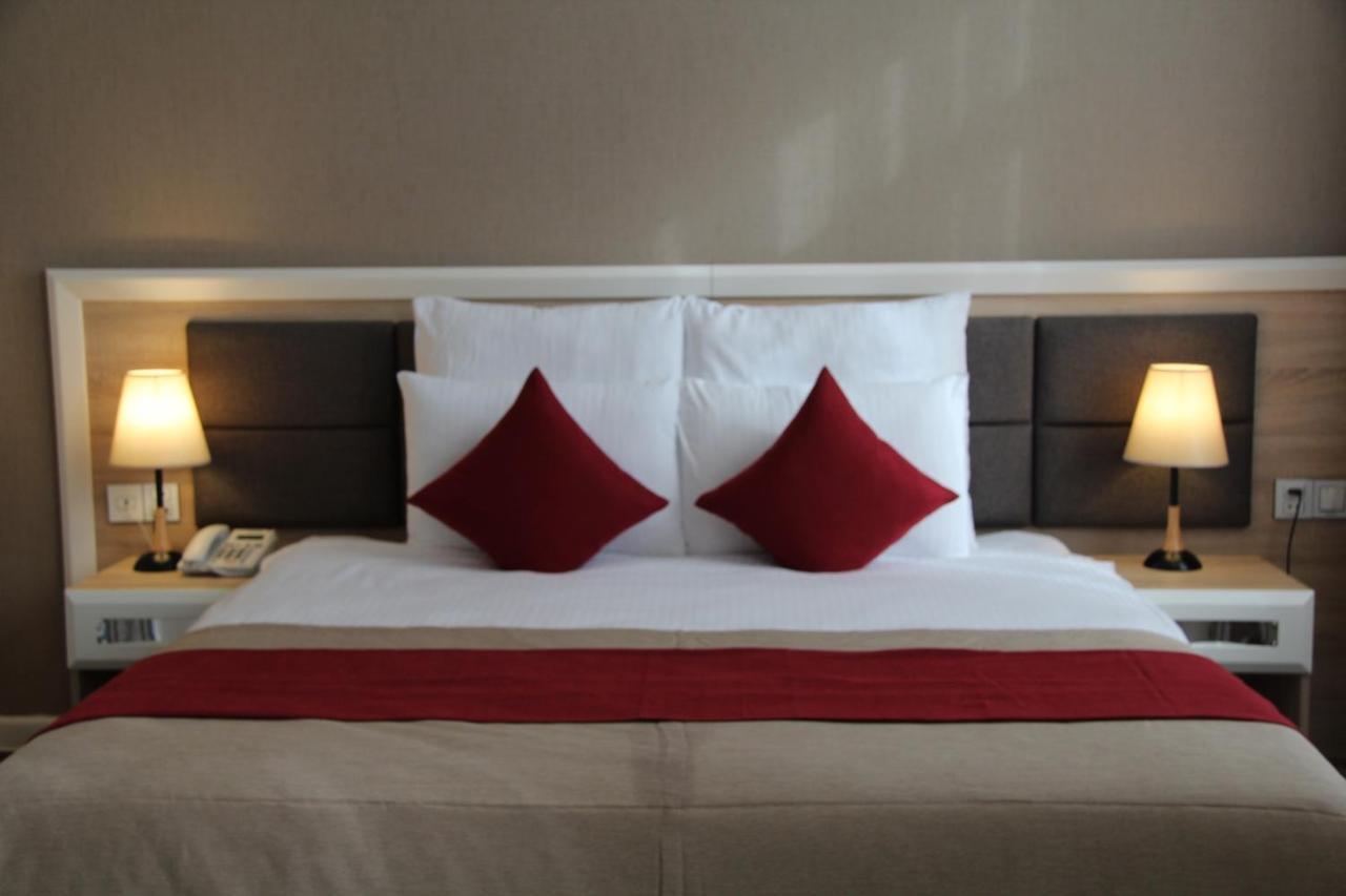 Metro City Hotel Μπακού Εξωτερικό φωτογραφία